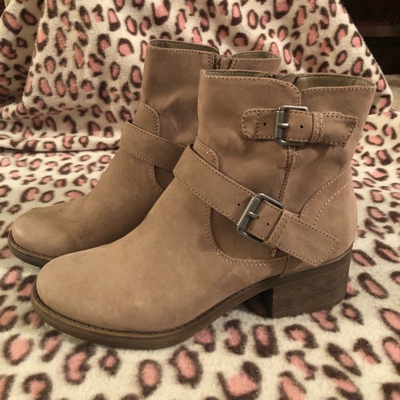 DV by Dolce Vita Shoes - DV by Dolce Vita Shoes